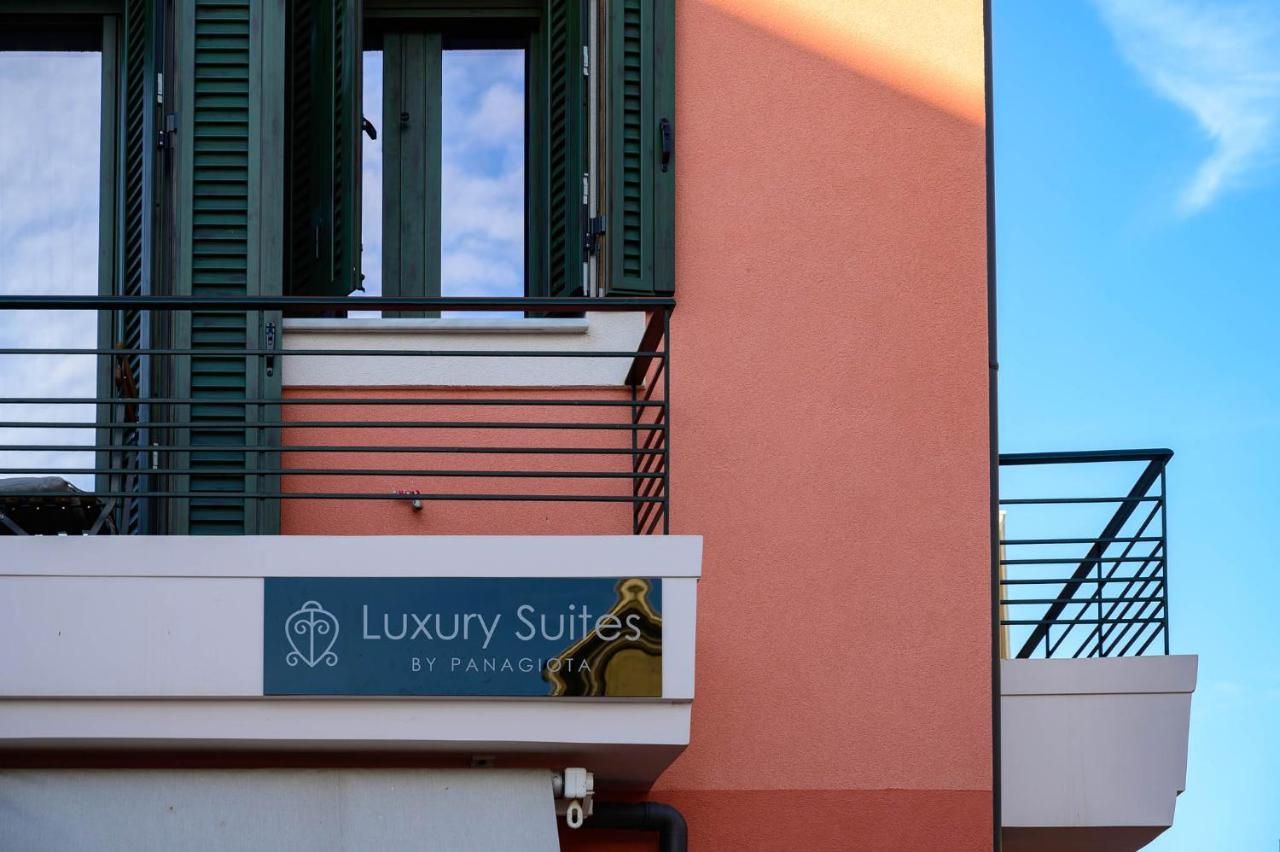 Luxury Suites By Panagiota Preveza Bagian luar foto