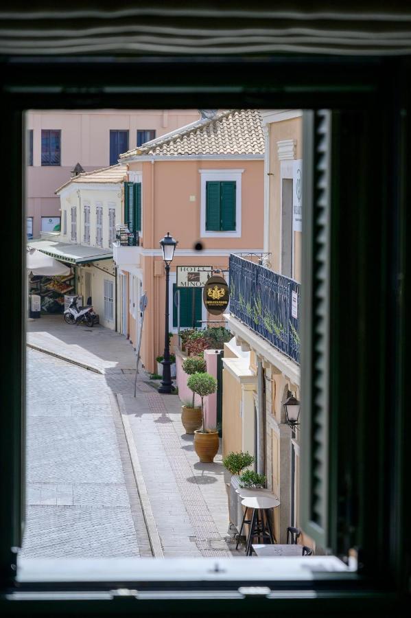 Luxury Suites By Panagiota Preveza Bagian luar foto