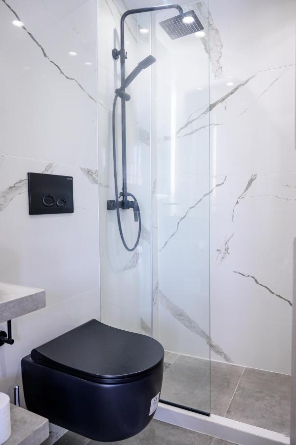 Luxury Suites By Panagiota Preveza Bagian luar foto